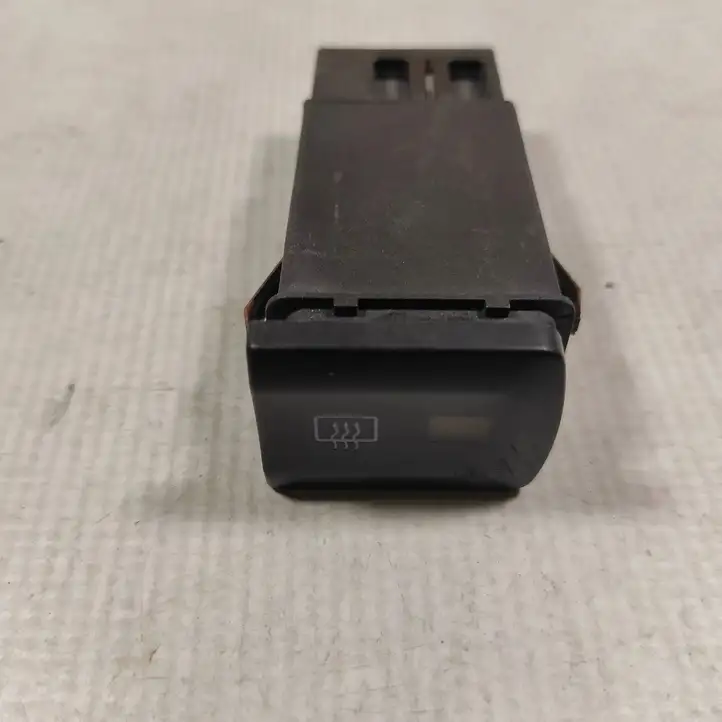Audi A3/S3 8L (1996 - 2000) 8L0941503A Кнопка обогрева стекла — фото 1