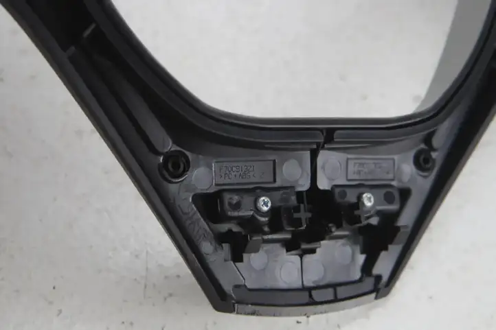 Toyota Auris E180 (2012 - 2018) F70CS1321 Кнопки на рулевом колесе — фото 6