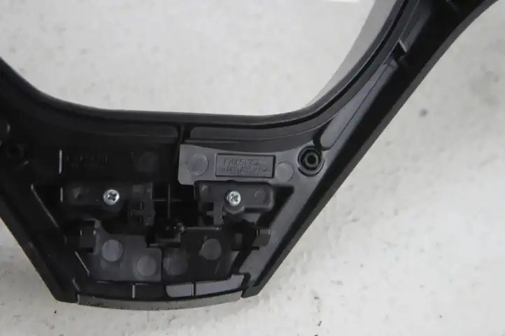 Toyota Auris E180 (2012 - 2018) F70CS1321 Кнопки на рулевом колесе — фото 7