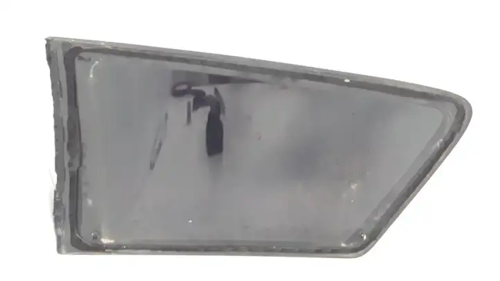 Toyota Corolla E120 E130 (2000 - 2004) Заднее боковое стекло — фото 2