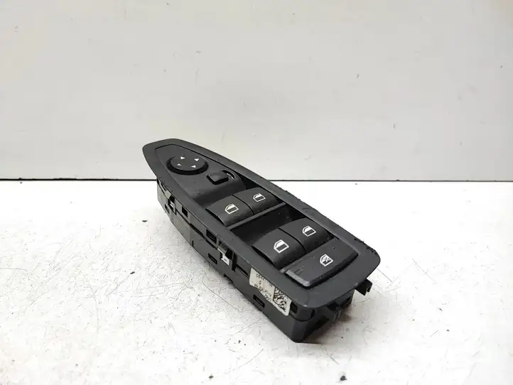 BMW 3 F30 F35 F31 (2012 - 2018) 9208110 Блок кнопок стеклоподъемников — фото 1
