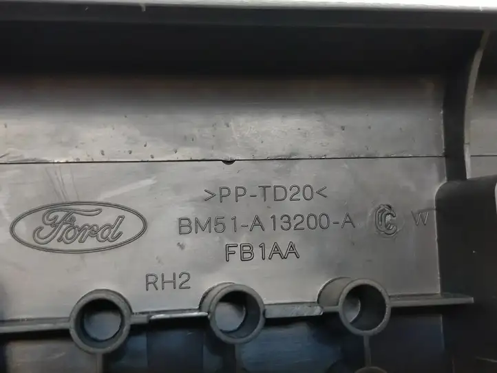 Ford Focus (2011 - 2015) BM51A13200Acw Внутренняя отделка переднего порога — фото 4