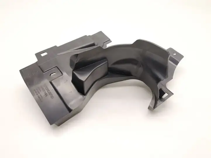 Volvo V60 (2018 - )  31497194 Подкрылок