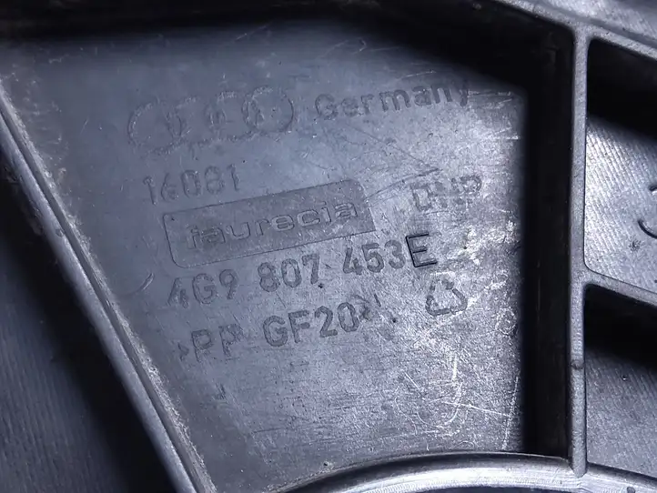 Audi A6 C7 (2011 - 2014) 4G9807453E Кронштейн заднего бампера — фото 2
