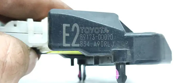 Toyota Yaris (2009 - 2012) 891730D070 Датчик удара SRS — фото 3