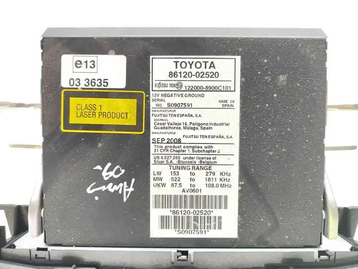 Toyota Corolla Verso E121 (2004 - 2007) 8612002520 Магнитола / мультимедийная система — фото 4