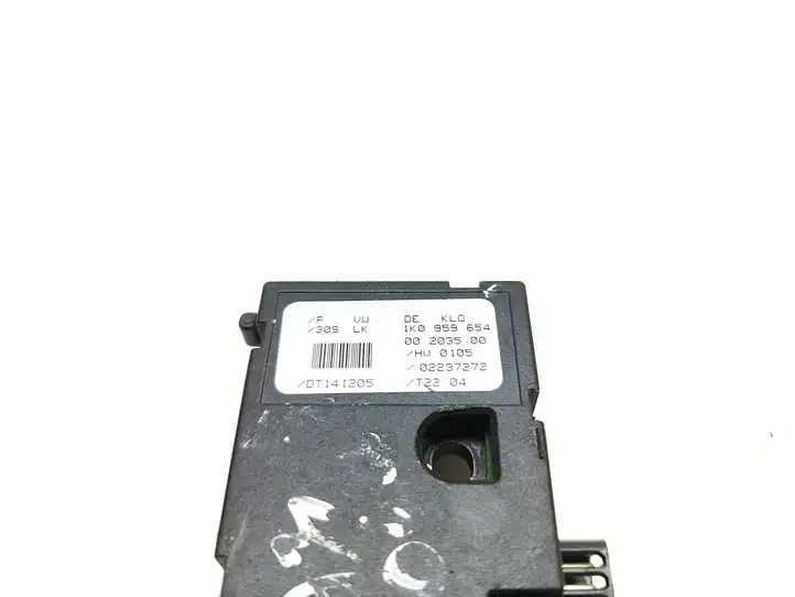 Audi A3/S3 8P (2008 - 2013) 1K0959654 Датчик угла поворота руля — фото 3
