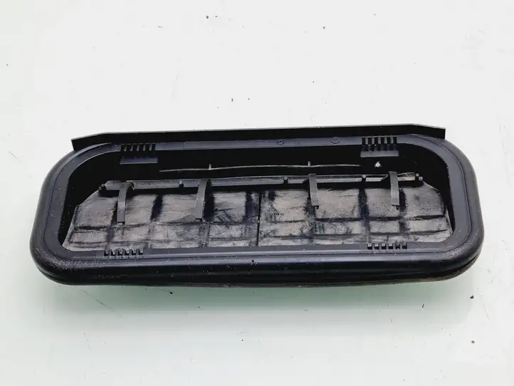 Toyota Aygo AB40 (2014 - 2018) 629300H012 Вентиляционная решетка кузова — фото 1