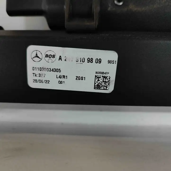 Mercedes-Benz GLB X247 (2018 - ) A2478109809 Шторка — фото 4