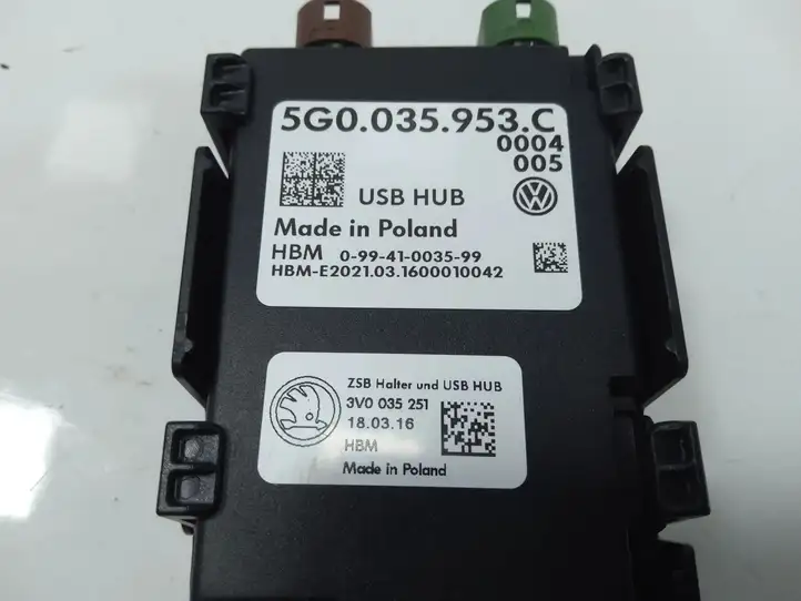Volkswagen Golf VII (2013 - 2019) 5G0035953 USB модуль — фото 2