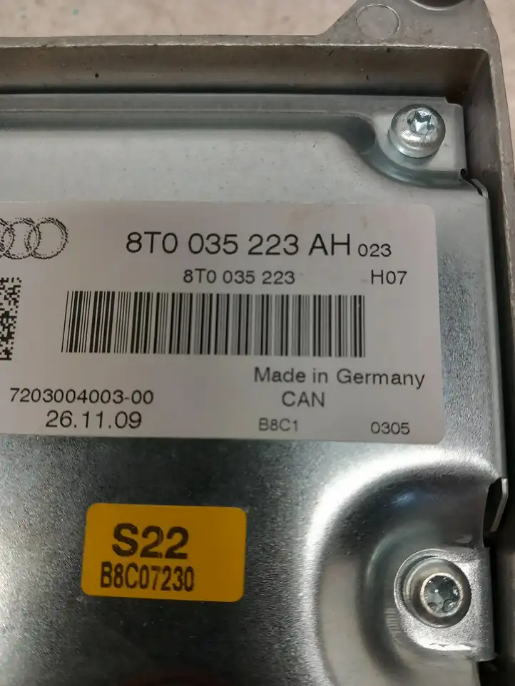 Audi A4 S4 B8 8K (2007 - 2011) 8T0035223AH Усилитель звука — фото 4