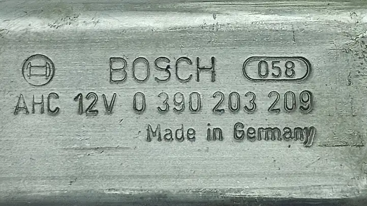 Mercedes-Benz C W203 (2000 - 2007) 0390203209 Электродвигатель сиденья — фото 9