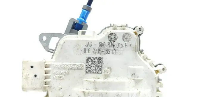 Audi A3/S3 8V (2012 - 2016) 8K0839015H Замок задней двери — фото 4