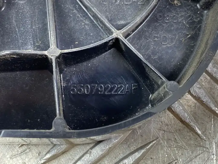 Jeep Grand Cherokee (2010 - 2021) 55079222AF Кронштейн заднего бампера — фото 3
