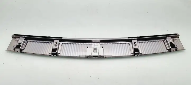 Volkswagen Touareg I (2002 - 2010) 7L6863459H Отделка порога багажника — фото 2