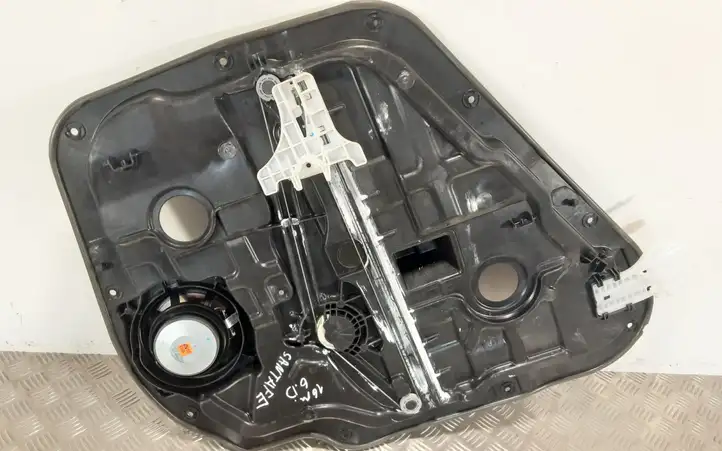 Hyundai Grand Santa Fe NC (2015 - 2018) 83480B8000 Стеклоподъемник задней двери без мотора — фото 2