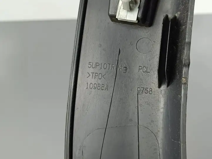 Jeep Compass (2017 - ) Молдинг крыла — фото 7