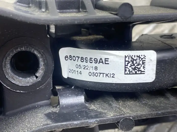 Jeep Grand Cherokee (2010 - 2021) 68078959AC Наружная ручка задней двери — фото 2