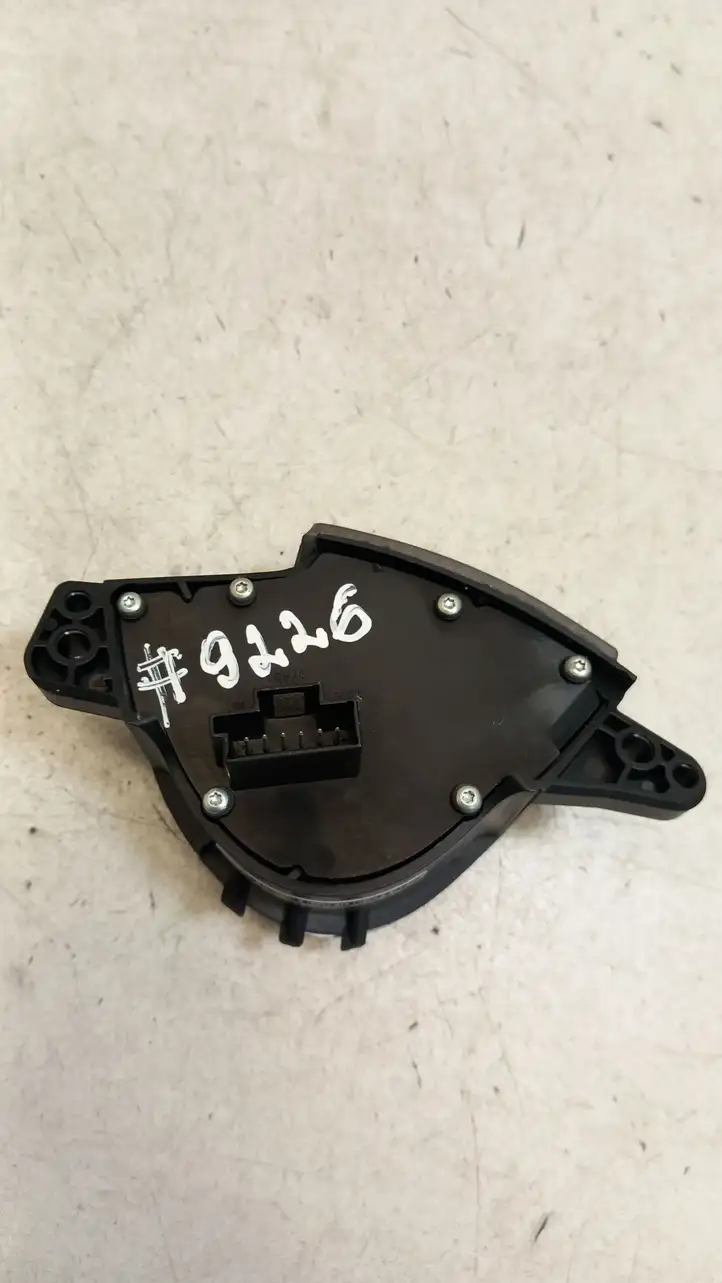 Mercedes-Benz E W211 (2002 - 2009) A2118206110 Кнопки на рулевом колесе — фото 4