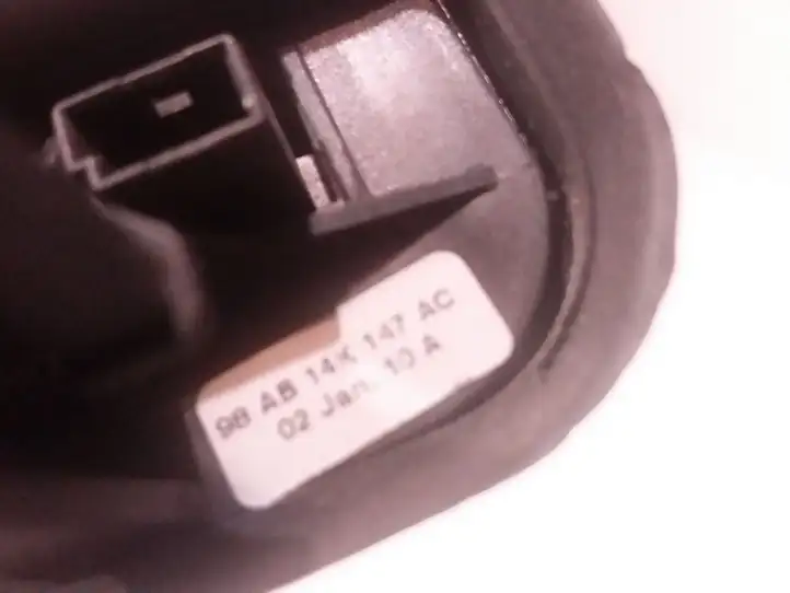 Ford Mondeo Mk III (2000 - 2007)  98AB14K147AC Мултифункционный включатель управления / ручка