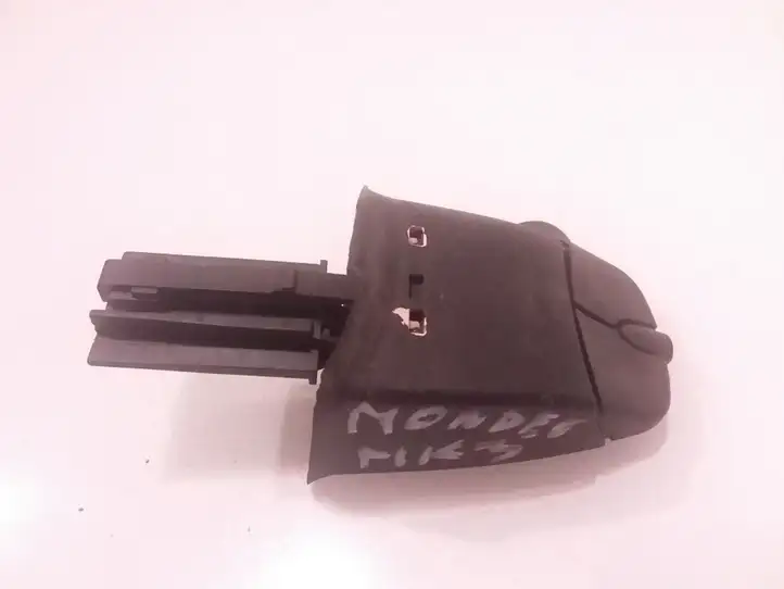 Ford Mondeo Mk III (2000 - 2007)  98AB14K147AC Мултифункционный включатель управления / ручка