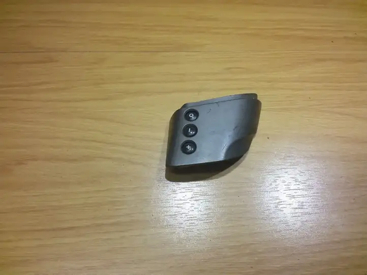 Opel Vectra C (2002 - 2005) 60195751011 Мултифункционный включатель управления / ручка — фото 1