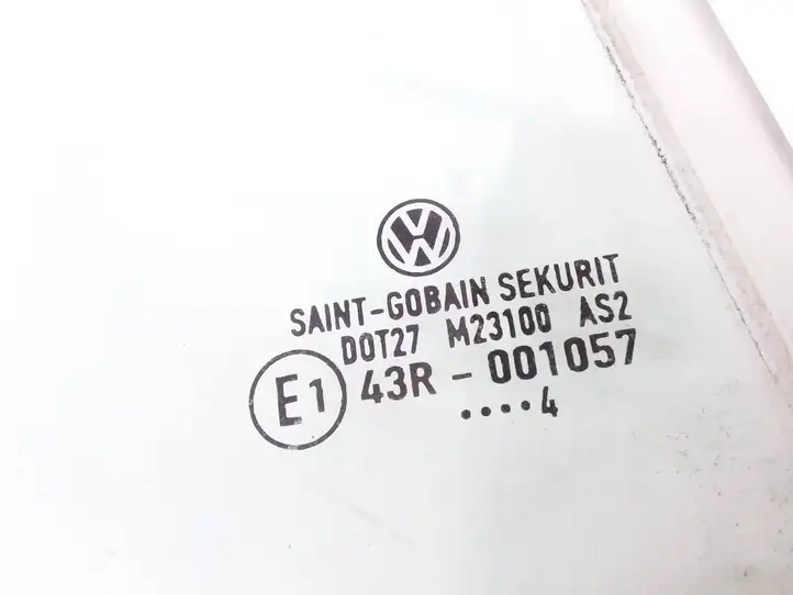 Volkswagen Golf V (2003 - 2009) As2 Форточка двери — фото 2