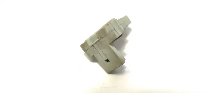 BMW 5 E60 E61 (2004 - 2010) Прочие датчики — фото 3