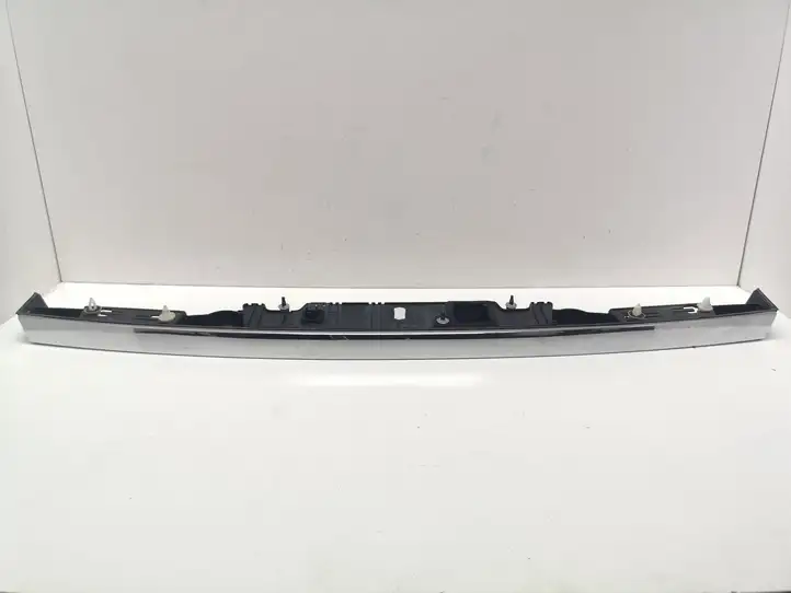 BMW 7 F01 (2008 - 2016) 7200035 Подсветка номера — фото 3