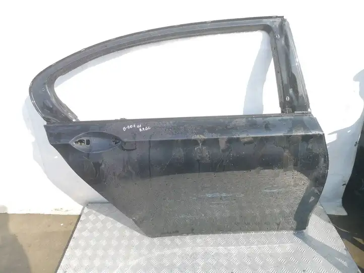 BMW 7 F01 F02 F03 F04 (2008 - 2016)   Задняя дверь