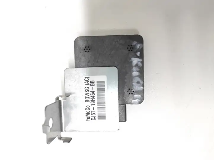 Ford Kuga II (2013 - 2019) CJ5T19H464BB GPS антенна — фото 2