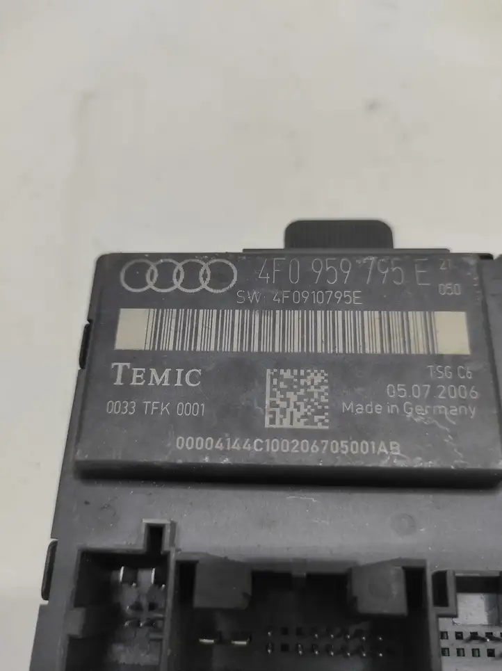 Audi A6 S6 C6 4F (2004 - 2008) 4F0959795E Блок управления дверью — фото 4