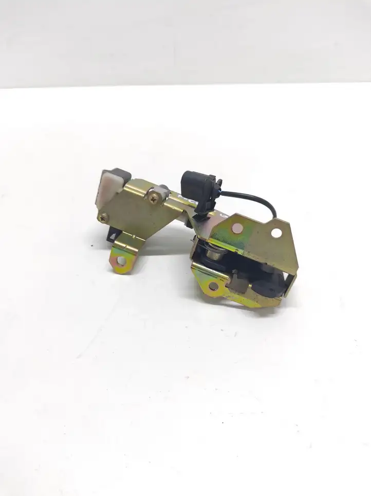 Porsche Cayenne (9PA) (2002 - 2010)  7L0827506D Замок задней крышки