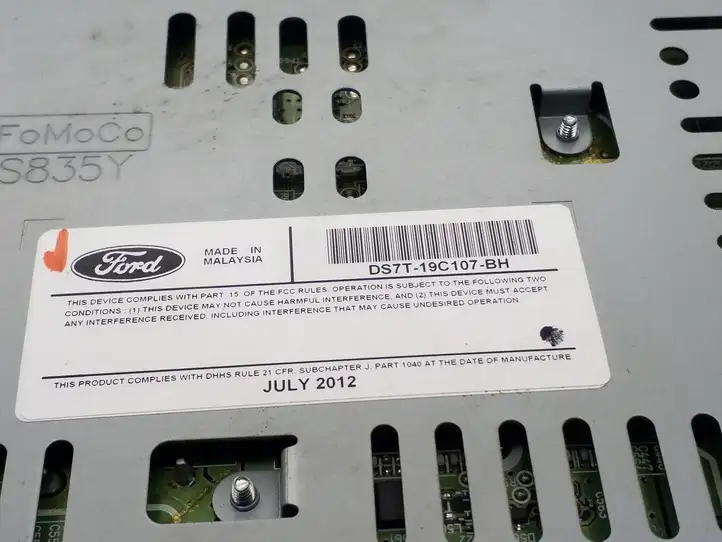 Ford Fusion II (2013 - ) DS7T19C107BH Магнитола / мультимедийная система — фото 2