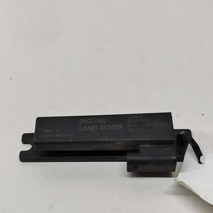 AH4215K603AA Land Rover Range Rover Velar Interjero komforto antena