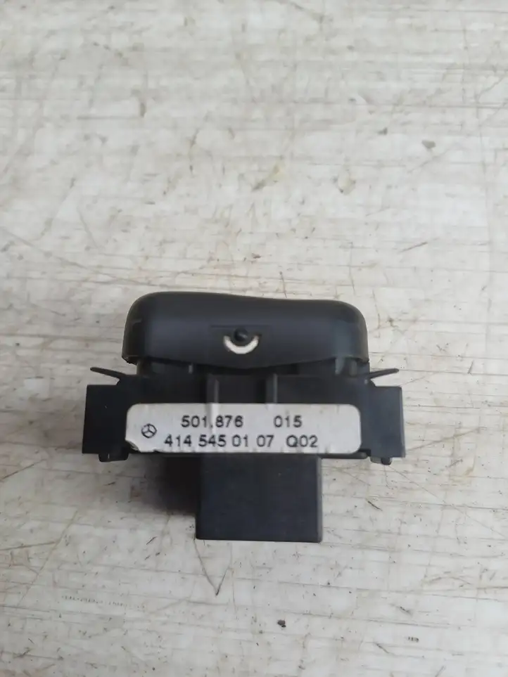 Mercedes-Benz Vaneo W414 (2001 - 2005) 4145450107 Другие включатели / ручки/ переключатели — фото 4