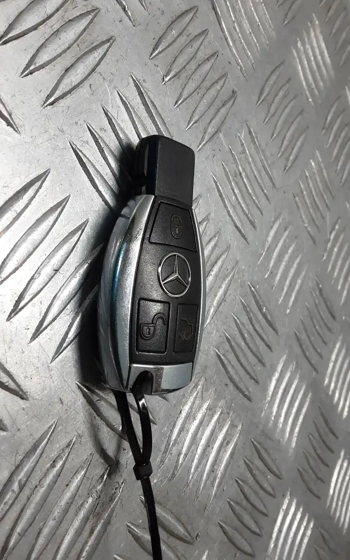 Mercedes-Benz R W251 (2005 - 2013) Ключ зажигания — фото 3