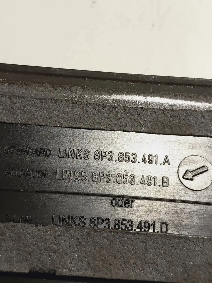 Audi A3/S3 8P (2003 - 2005) 8P3853491B Внутренняя отделка переднего порога — фото 3