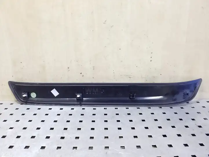BMW X1 E84 (2009 - 2015) 7318568 Внутренняя отделка переднего порога — фото 5