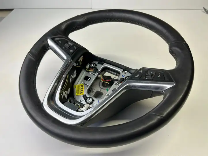 Opel Mokka X (2016 - 2019) Руль — фото 2
