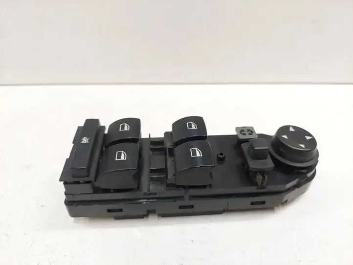 BMW 5 E60 E61 (2004 - 2010) 6939110 Кнопка стеклоподъемников — фото 2
