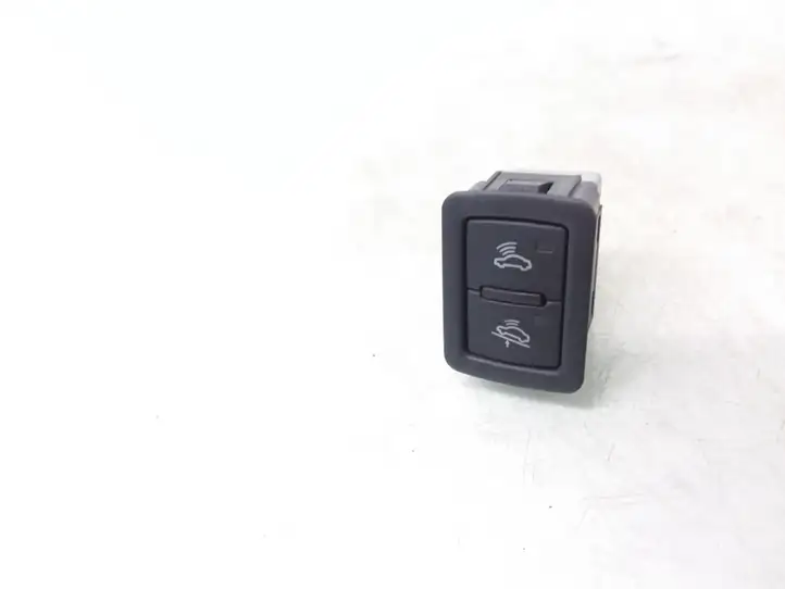 Audi A3/S3 8P (2004 - 2008) 4F0962109 Другие включатели / ручки/ переключатели — фото 1