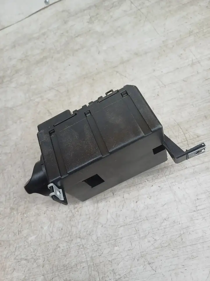 Mercedes-Benz Vaneo W414 (2001 - 2005) 1685450604 Включатель фонарей — фото 3
