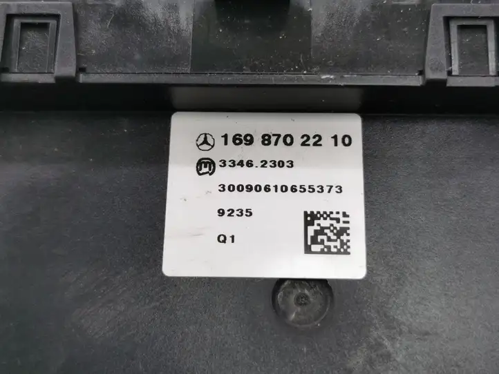 Mercedes-Benz A W169 (2004 - 2012) 1698702210 Другие включатели / ручки/ переключатели — фото 3