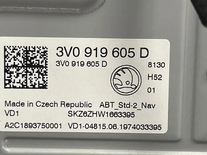 Skoda Superb B8 (3V) (2015 - 2023) 3V0919605D Магнитола / мультимедийная система — фото 6