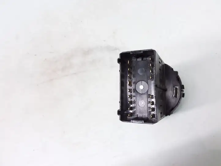 Audi A6 Allroad C5 (2000 - 2006) 4B1941531E Включатель фонарей — фото 2