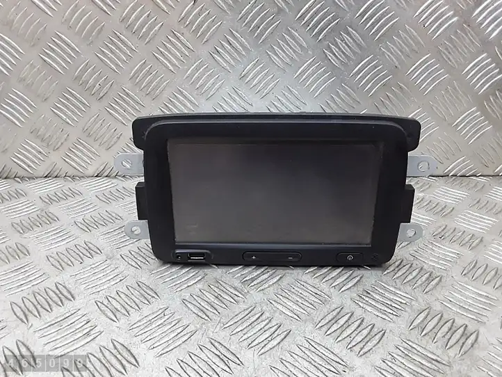 Renault Sandero II (2013 - 2018) 281158799r Магнитола / мультимедийная система — фото 1