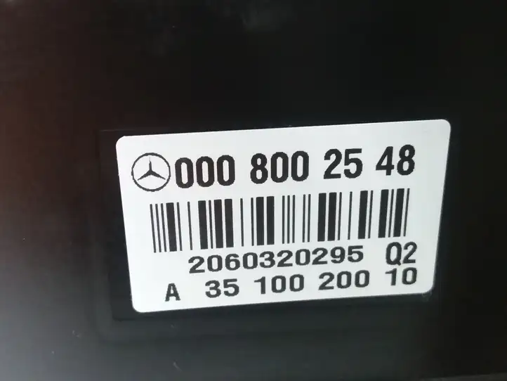 Mercedes-Benz E W211 (2002 - 2009) 0008002548 Вакуумный насос центрального замка — фото 4