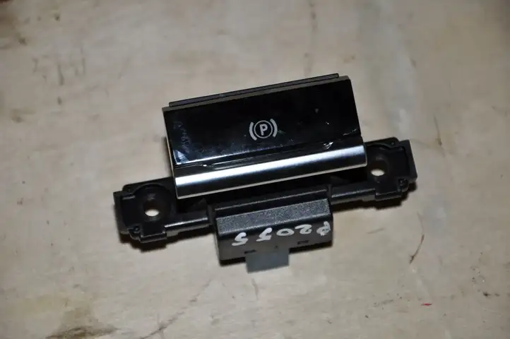Citroen C4 Grand Picasso (2016 - 2018) 96781160VV00 Кнопка ручного тормоза — фото 1