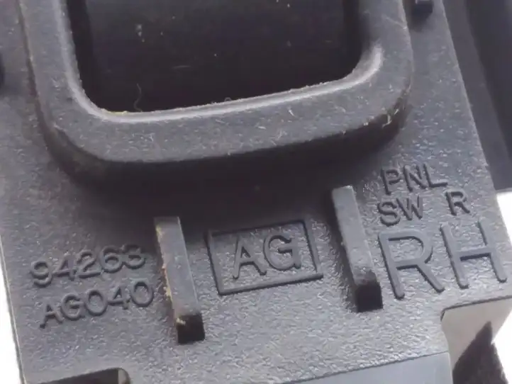 Subaru Legacy (2003 - 2009) 94263AG040 Кнопка стеклоподъемников — фото 2